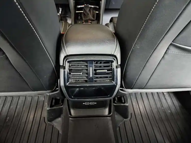 Skoda Kodiaq 2019 TSI330 7 мест Luxury V