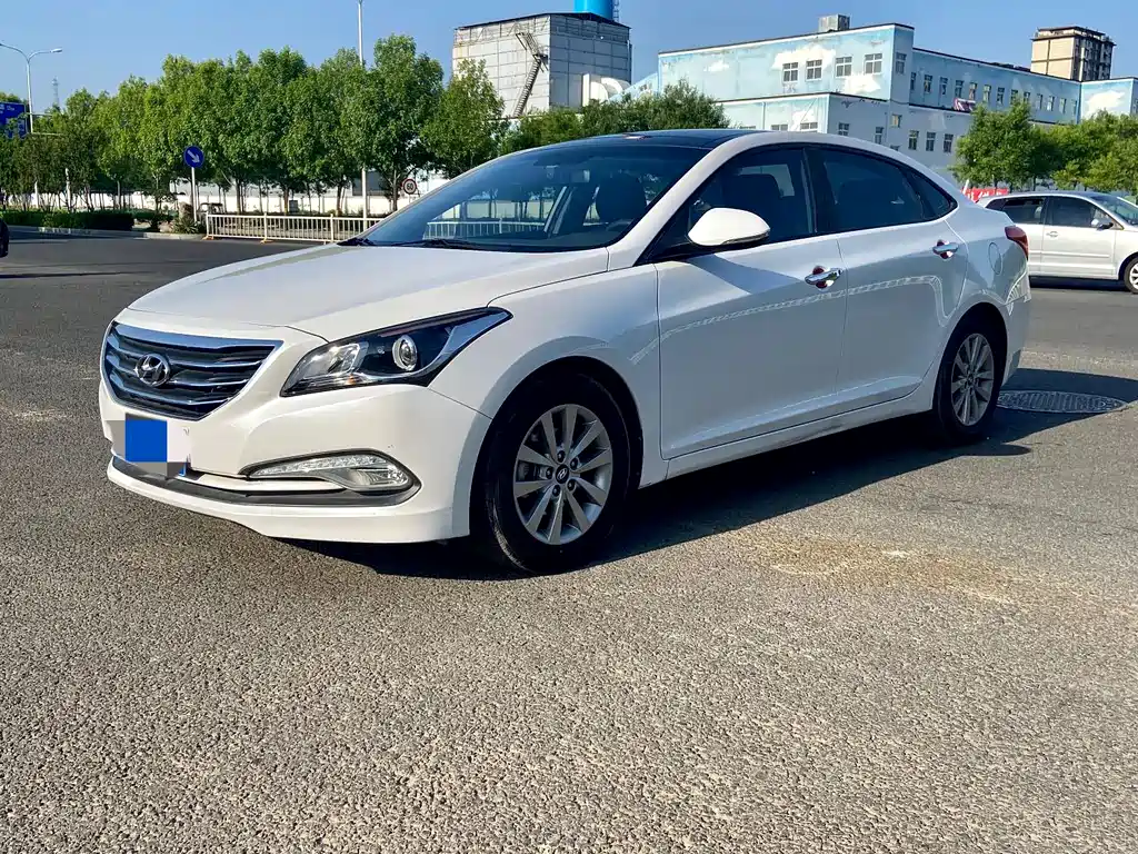 Hyundai Mistra 2014 1.8L Auto Smart Type GLS