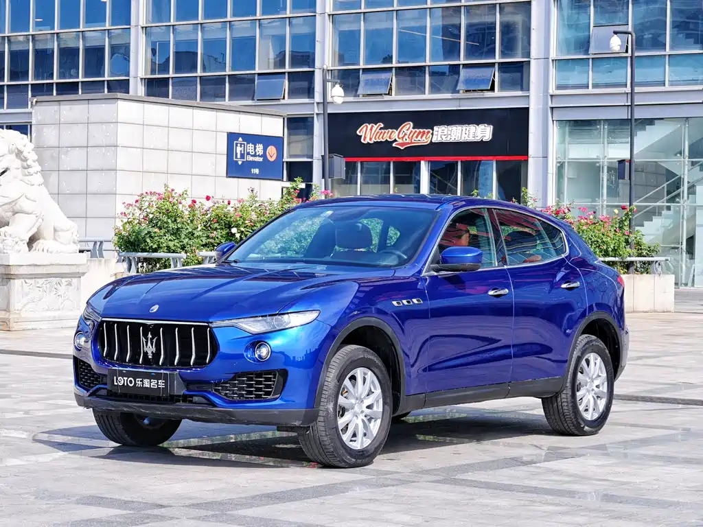 Купить Maserati Levante