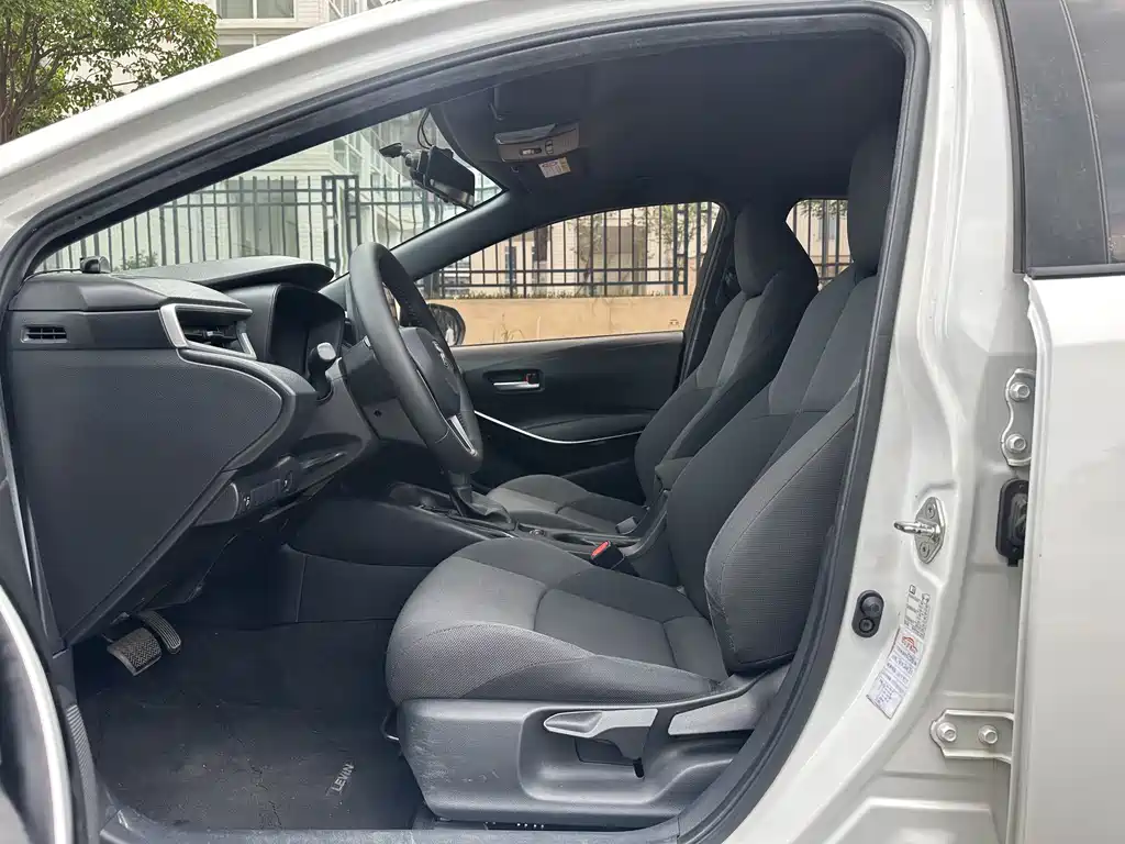 Toyota Corolla Levin 2021 1.8H E-CVT