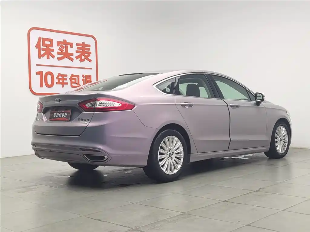 Ford Mondeo 2013 2.0L GTDi200 Fashion