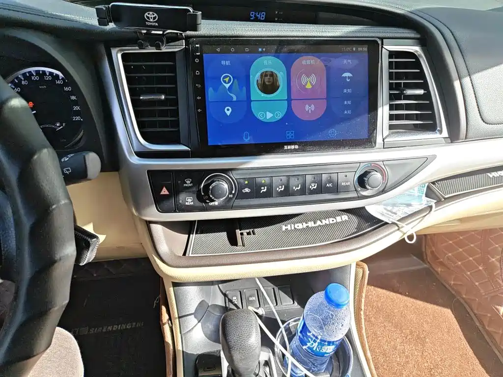 Toyota Highlander — миниатюра 9
