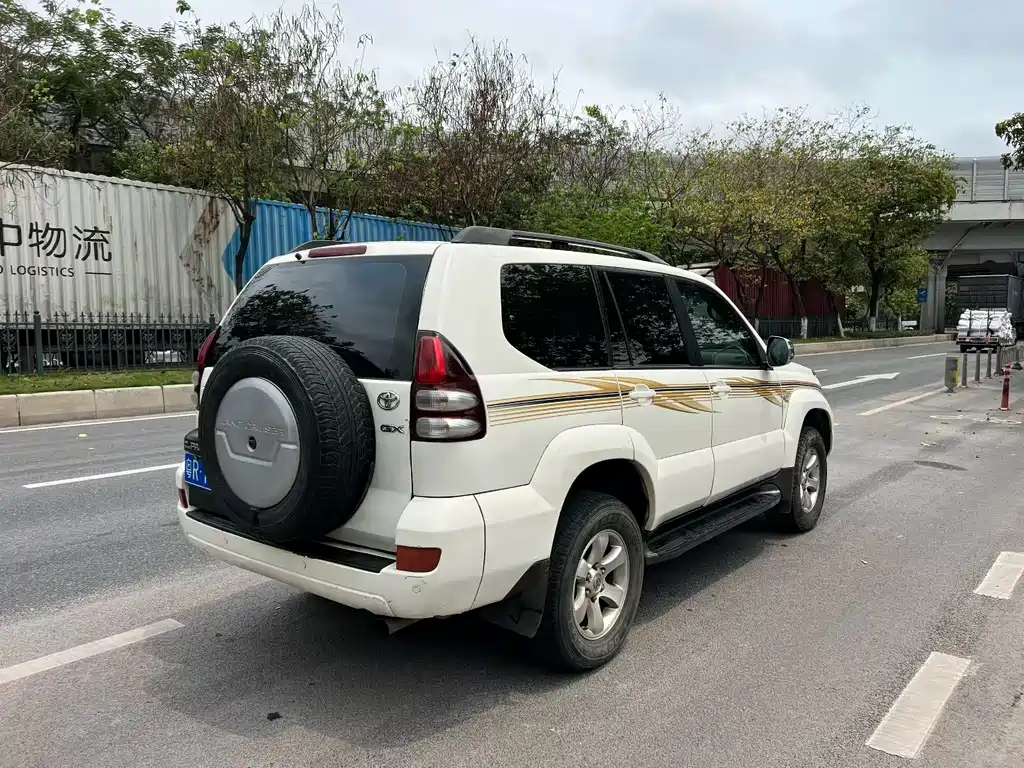 Toyota Land Cruiser Prado 2004 GX 2.7 AT
