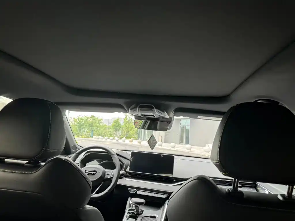 Geely Preface 2023 1.5TD