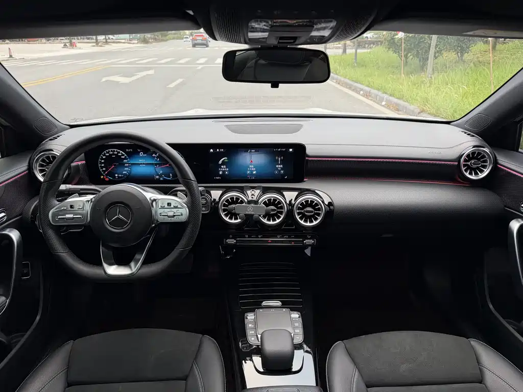 MERCEDES-BENZ A CLASS