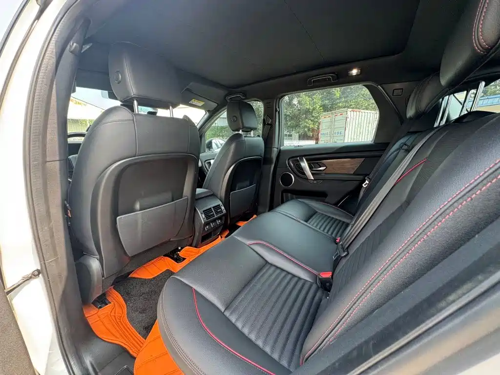 Land Rover Discovery Sport — миниатюра 3