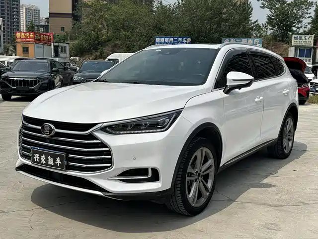 BYD TANG