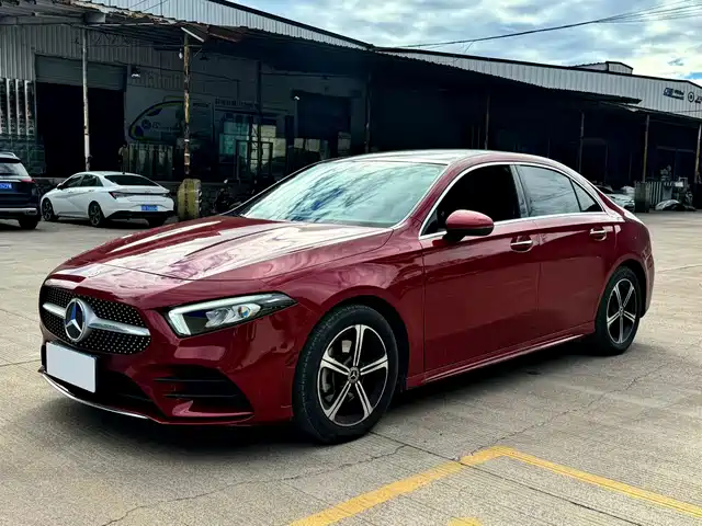 MERCEDES-BENZ A CLASS