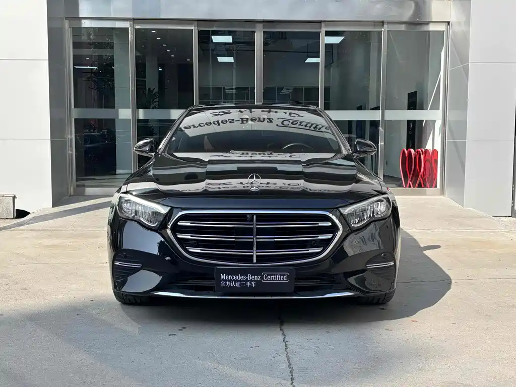 Mercedes-Benz E-Class E 2024 E 300 L Fashion
