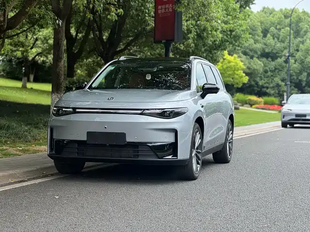 2024 Leapmotor C16