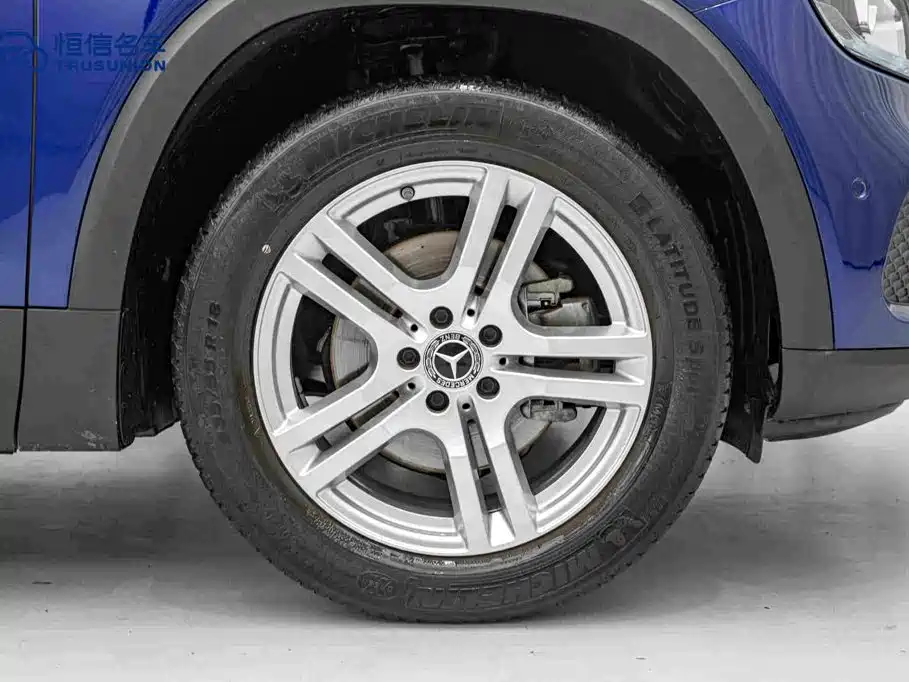 Mercedes-Benz GLB — миниатюра 11