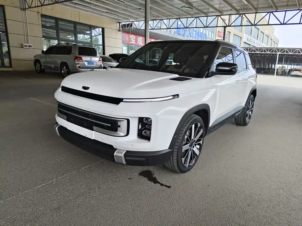 Geely Icon 2022