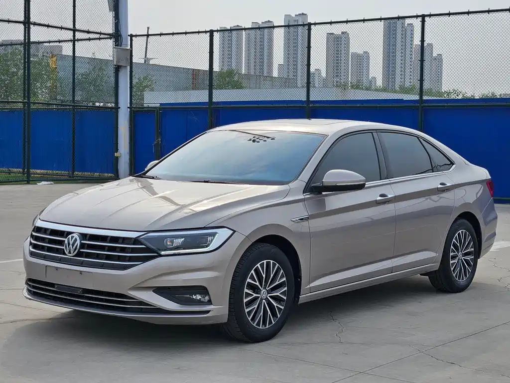 Volkswagen Sagitar 2021
