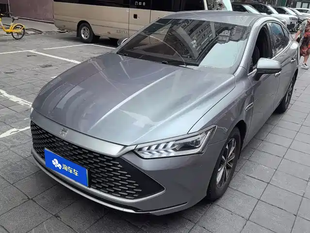 2023 BYD Qin