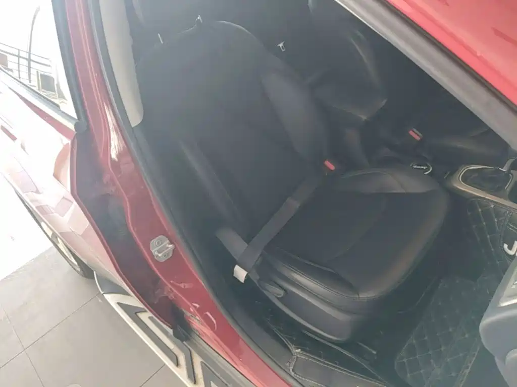 Jeep Compass — миниатюра 25