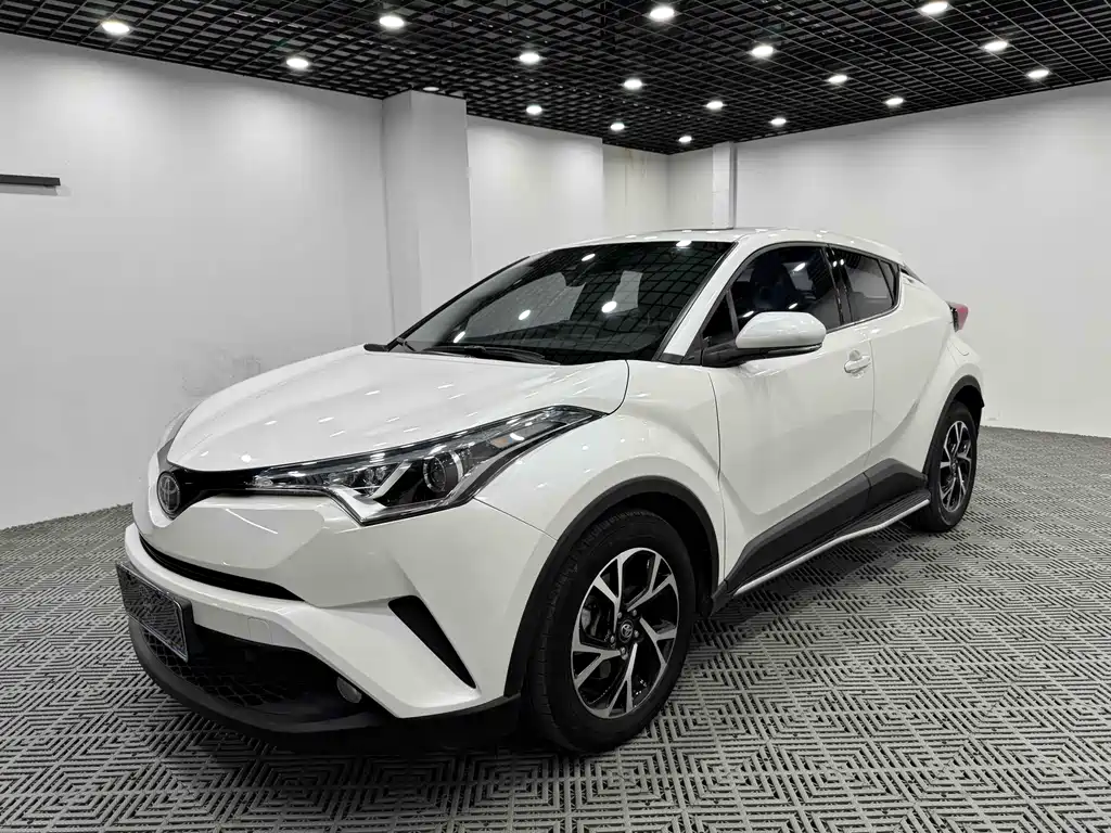Toyota C-HR 2021