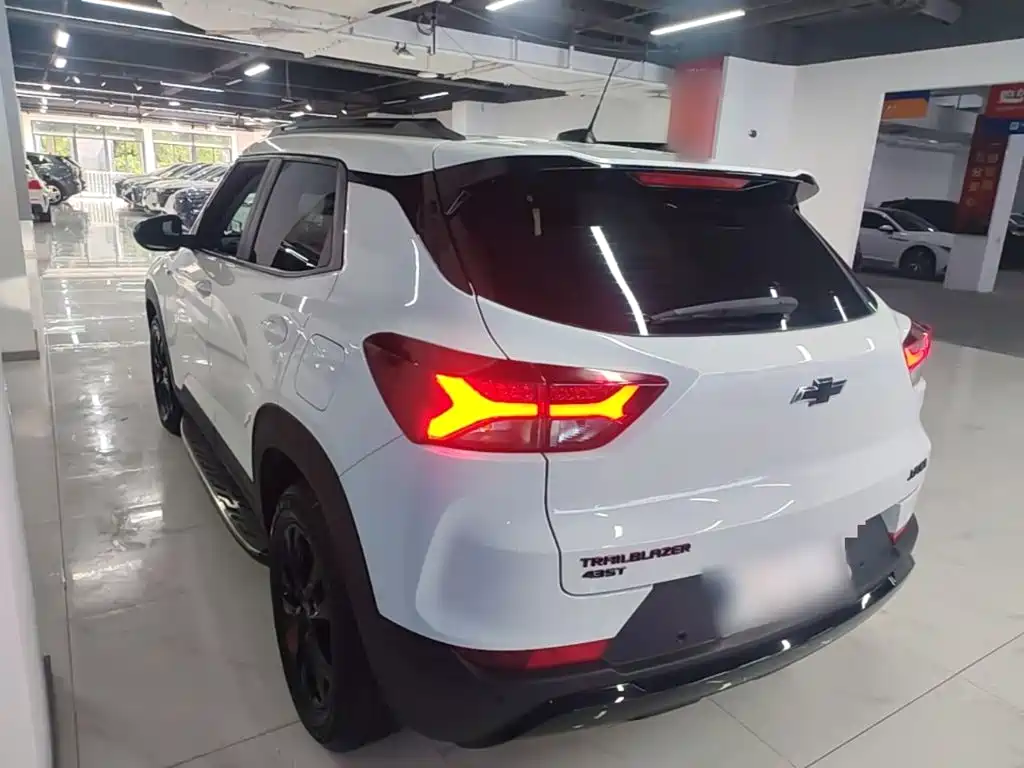 Chevrolet Tracker — миниатюра 5