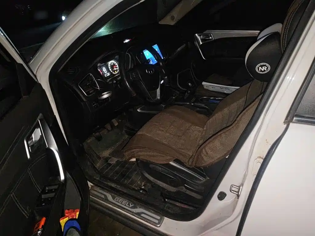 Geely Vision X6 — миниатюра 17