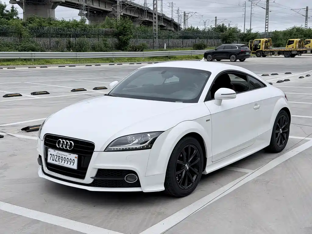 Купить Audi TT
