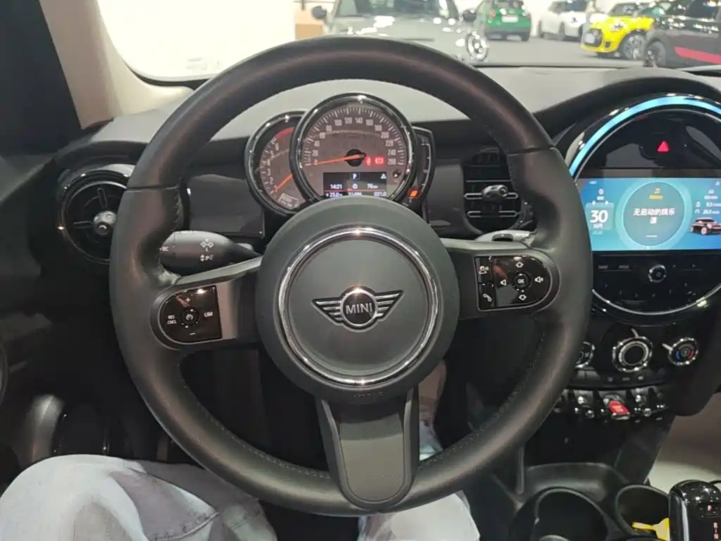 MINI Mini — миниатюра 11