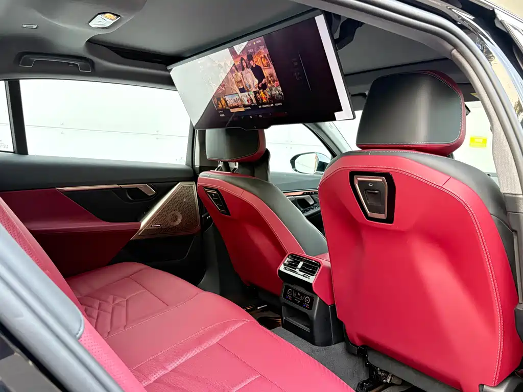 BMW 5 Series — миниатюра 14
