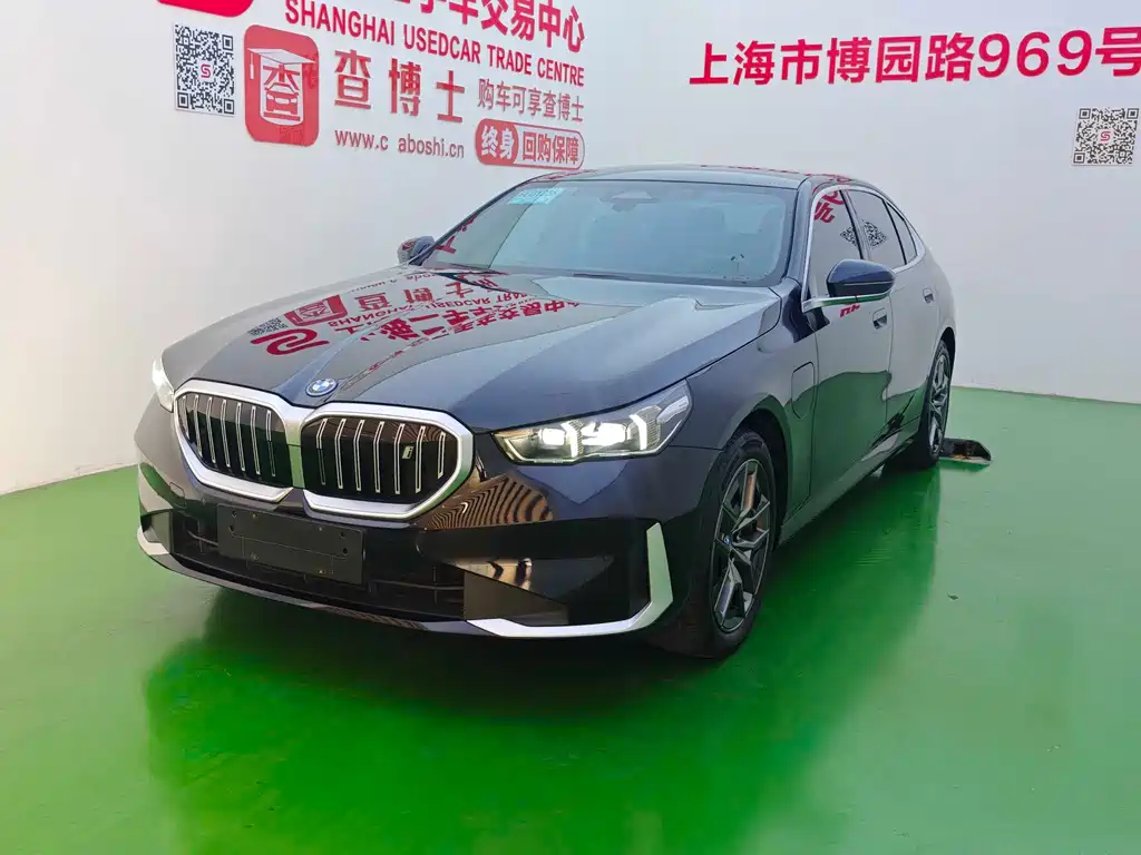 BMW I5