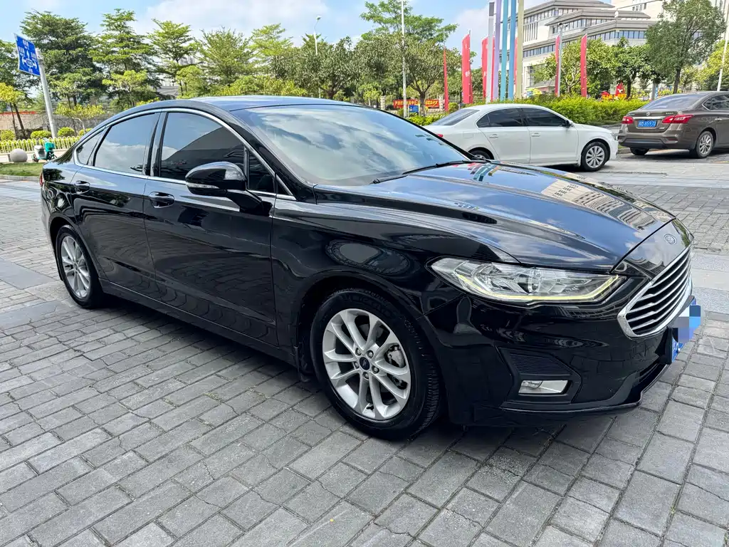 Ford Mondeo — миниатюра 3