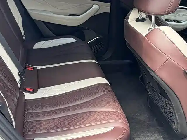 Geely Xingyue L — миниатюра 5