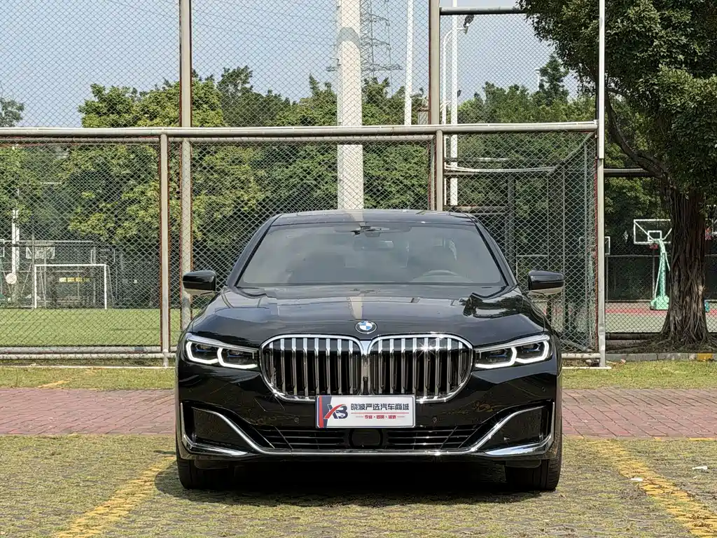 BMW 7 Series — миниатюра 6
