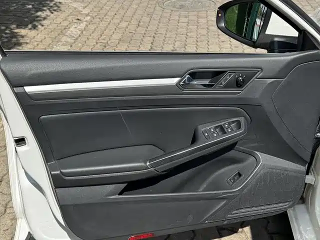 Volkswagen Lamando — миниатюра 11