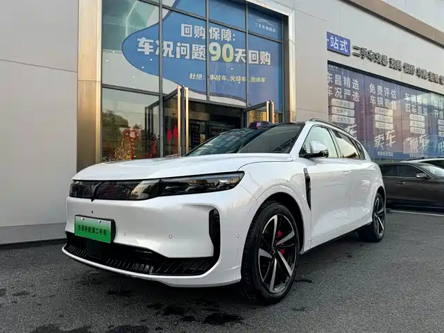 VOYAH LAN TU FREE 2025