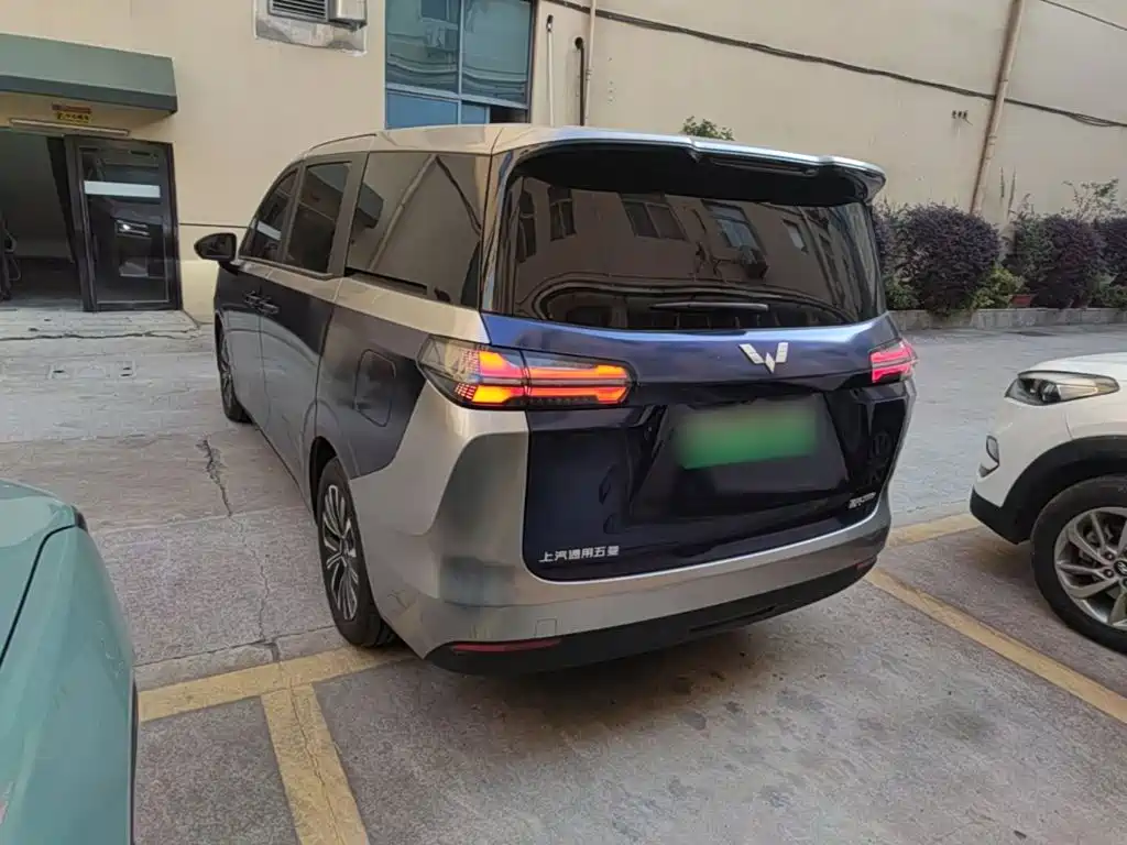 Wuling Xingguang 730 New Energy — миниатюра 5