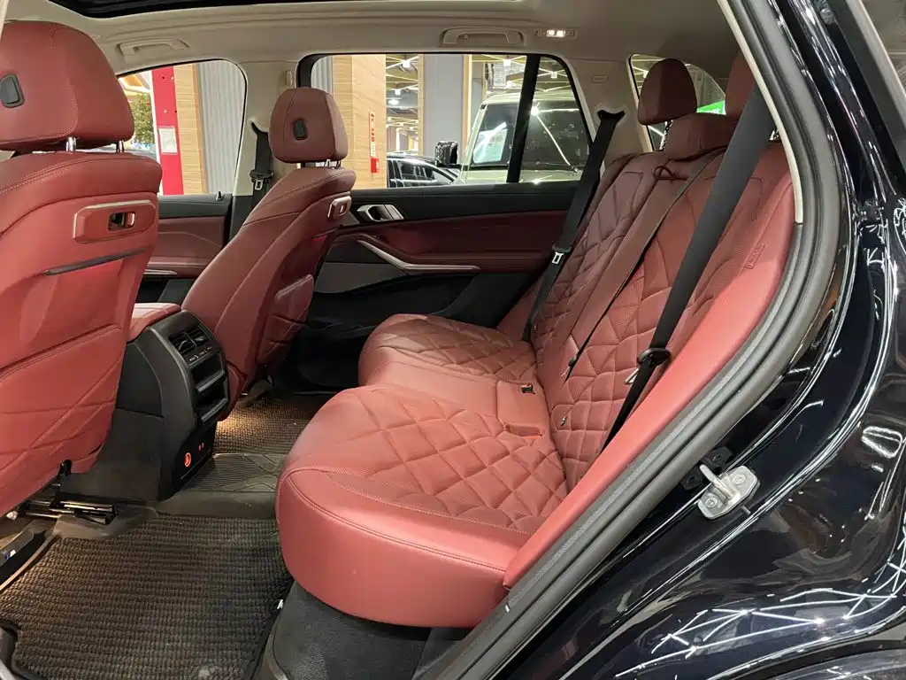 BMW X5 — миниатюра 7
