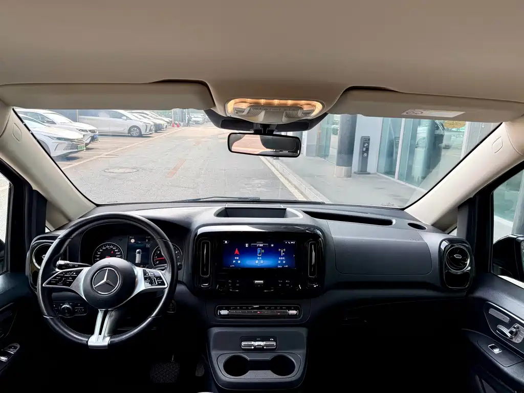 Mercedes-Benz Vito — миниатюра 3