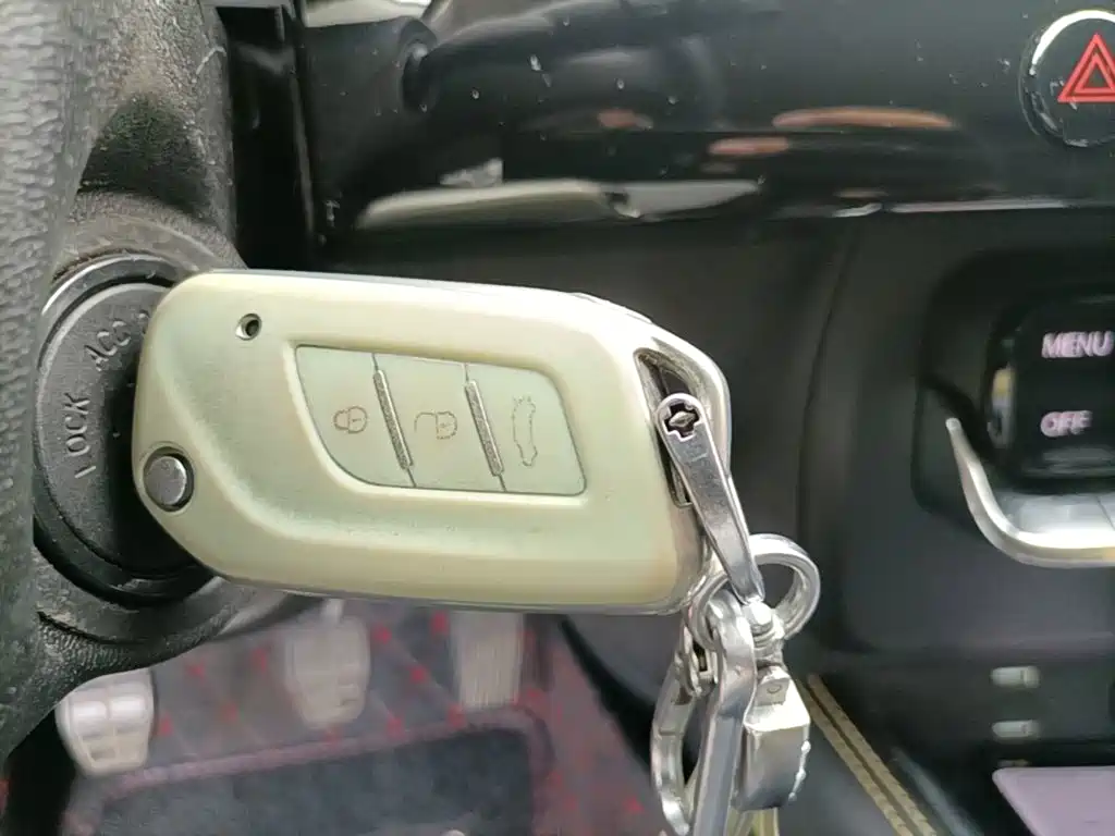 BAIC X3 — миниатюра 9