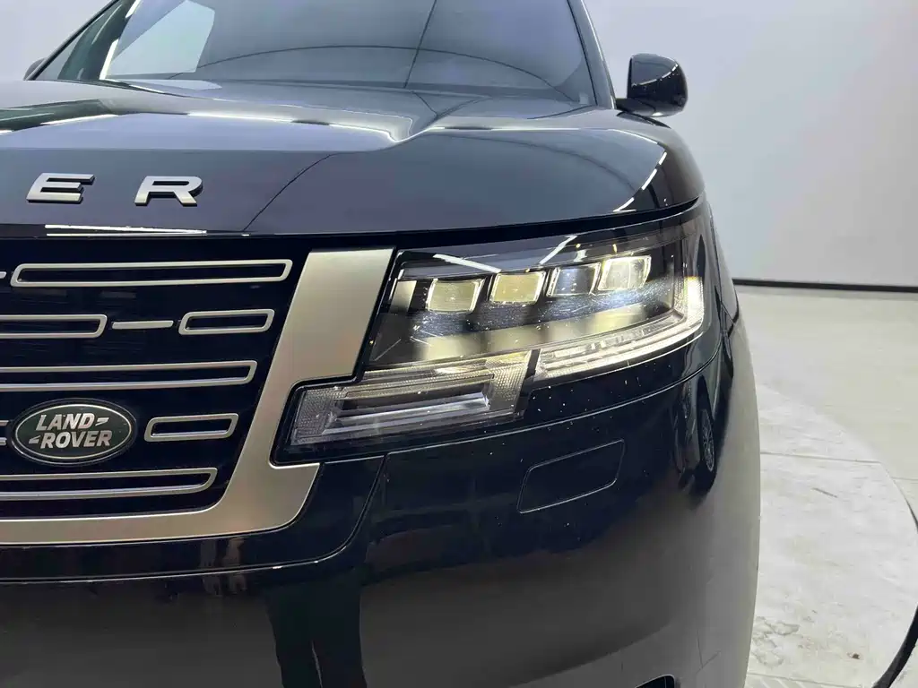 Land Rover Range Rover — миниатюра 7