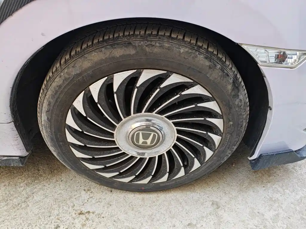 Honda Civic — миниатюра 8