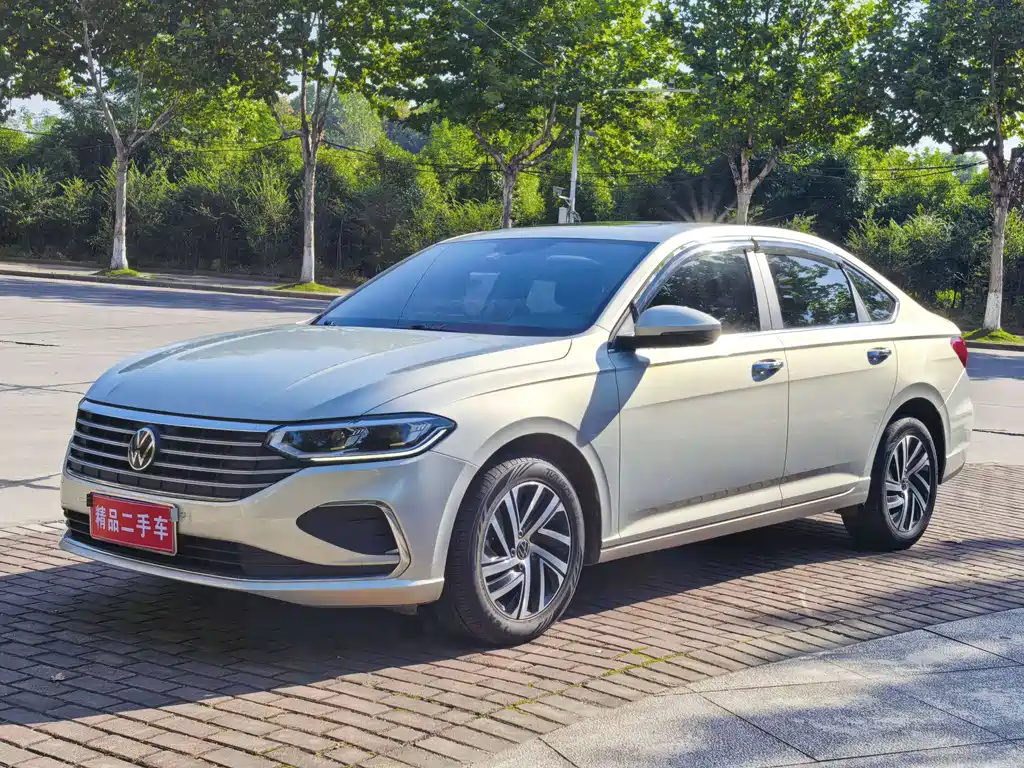 Volkswagen Lavida — миниатюра 2