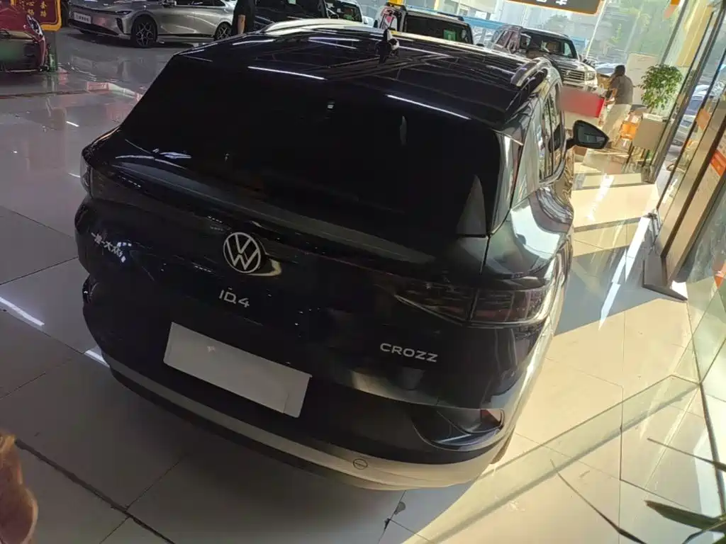 Volkswagen ID.4 Crozz — миниатюра 7