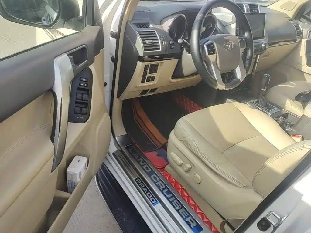 Toyota Prado — миниатюра 16