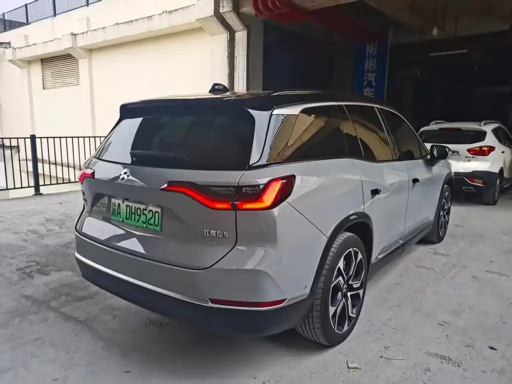 NIO ES8 — миниатюра 7