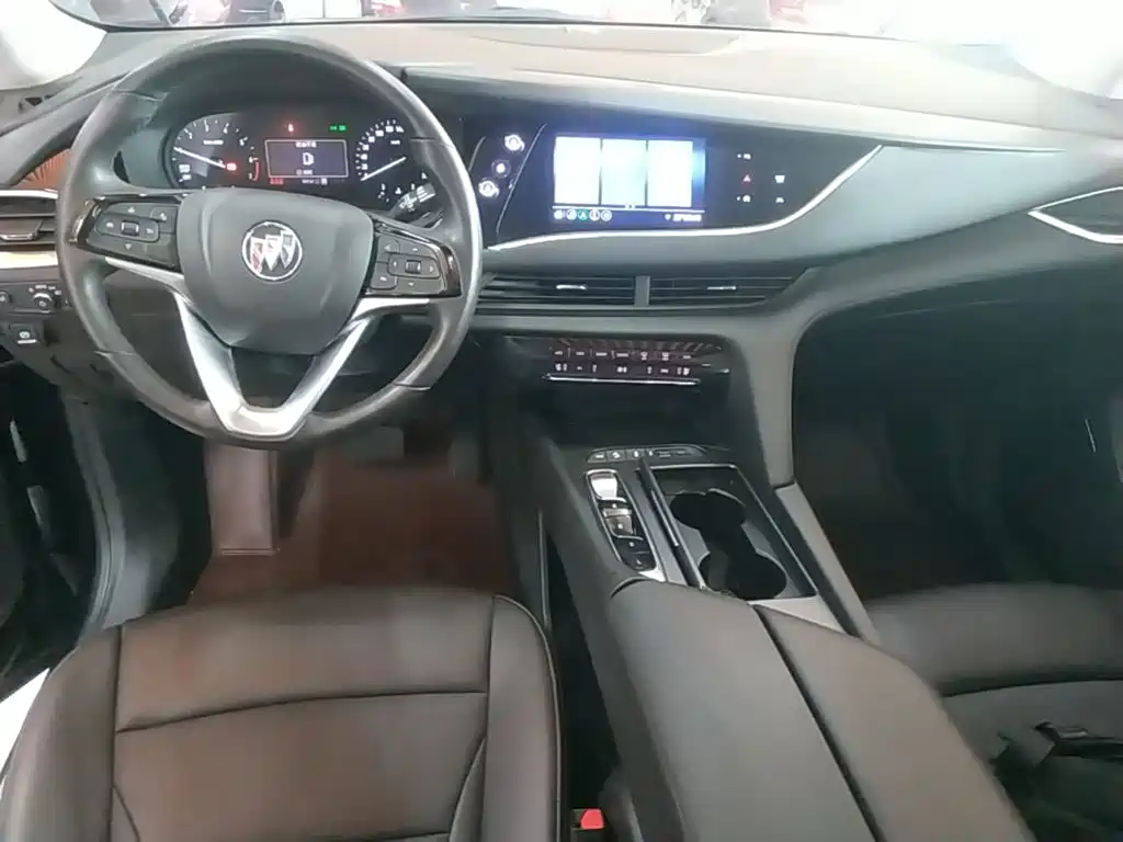 Buick Enclave — миниатюра 10