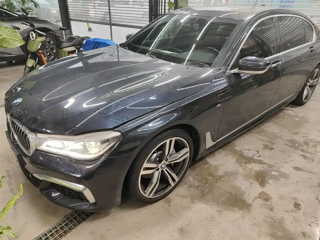 BMW 7 Series 2017