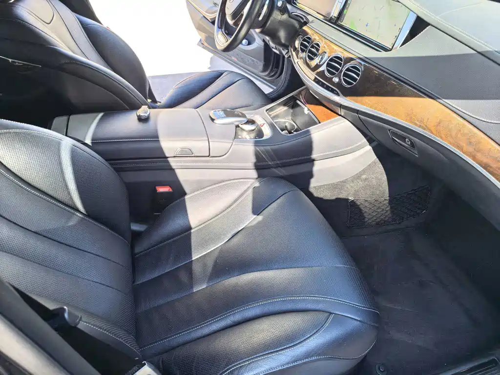 Mercedes-Benz S-Class — миниатюра 7