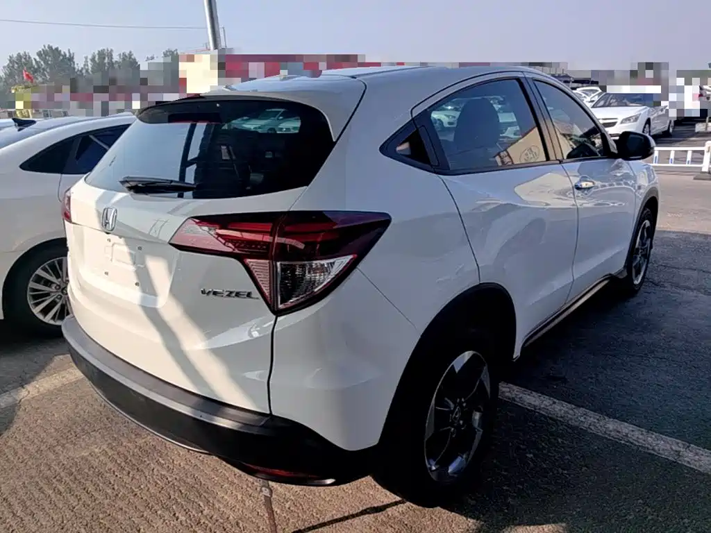 Honda Vezel — миниатюра 7
