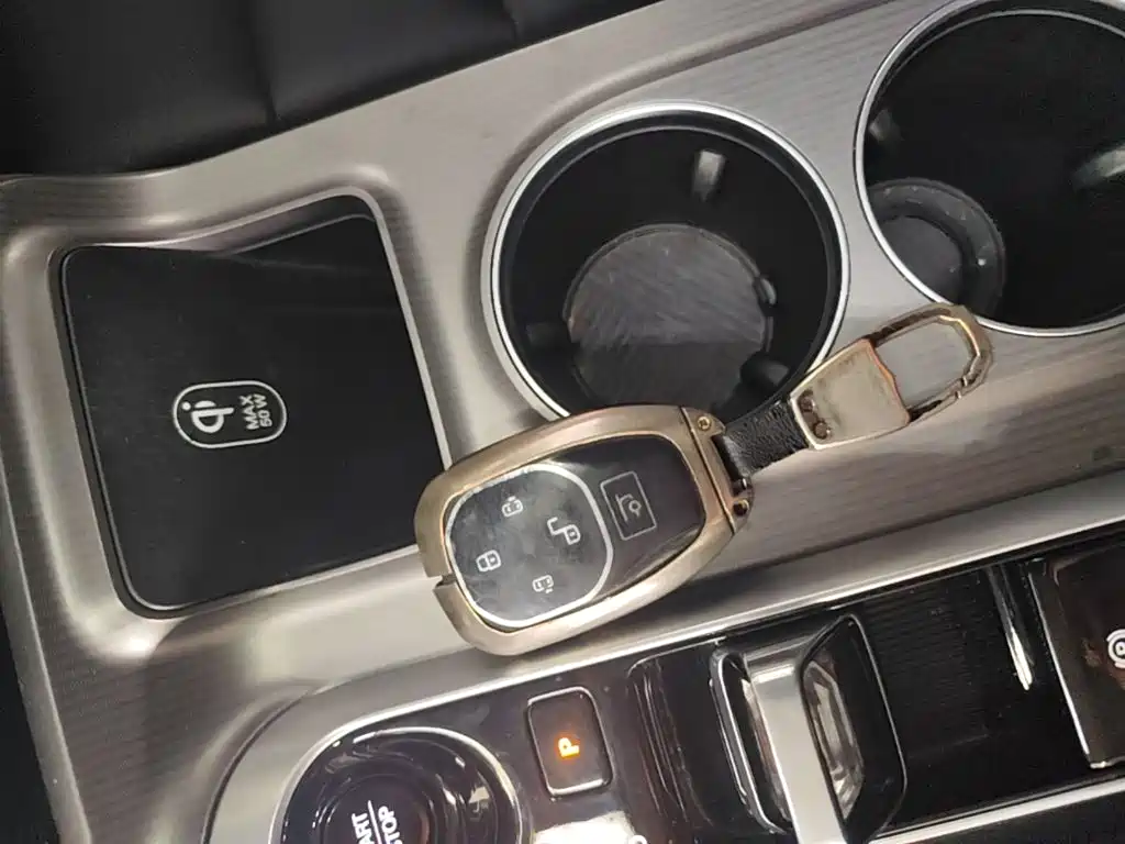 GAC Motor Trumpchi E8 PHEV — миниатюра 9