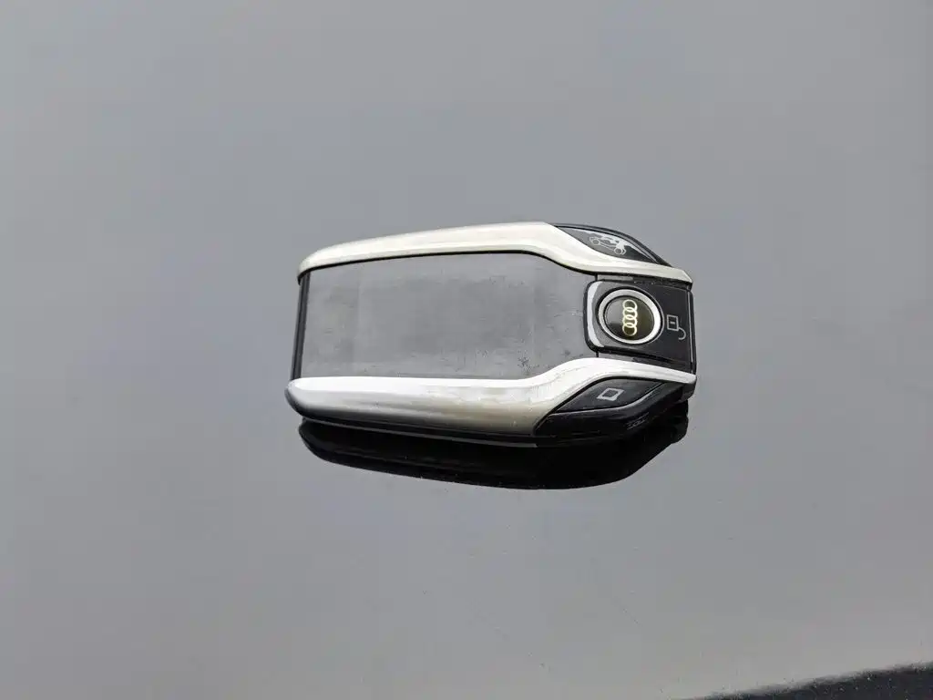 Audi Q7 — миниатюра 19