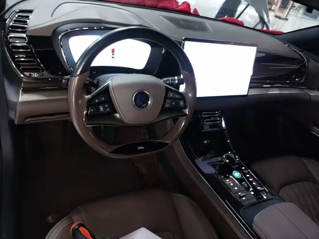 BYD Han — миниатюра 10