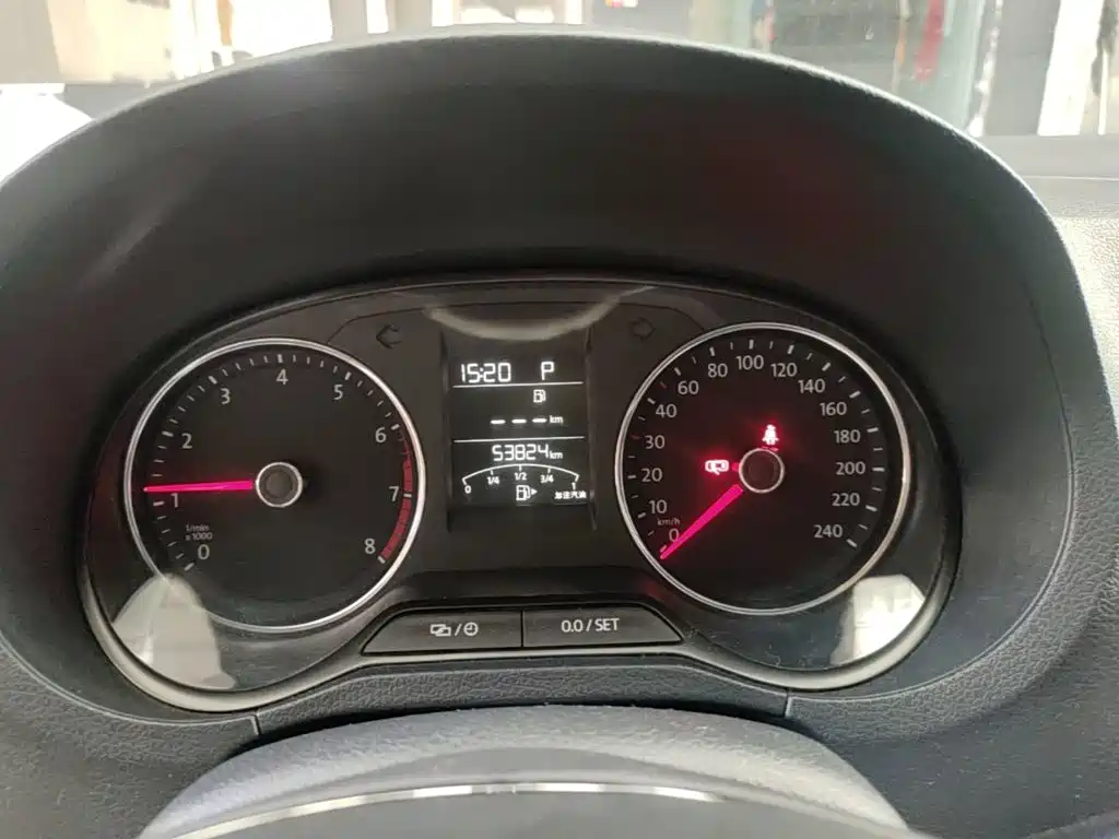 Volkswagen Polo — миниатюра 12