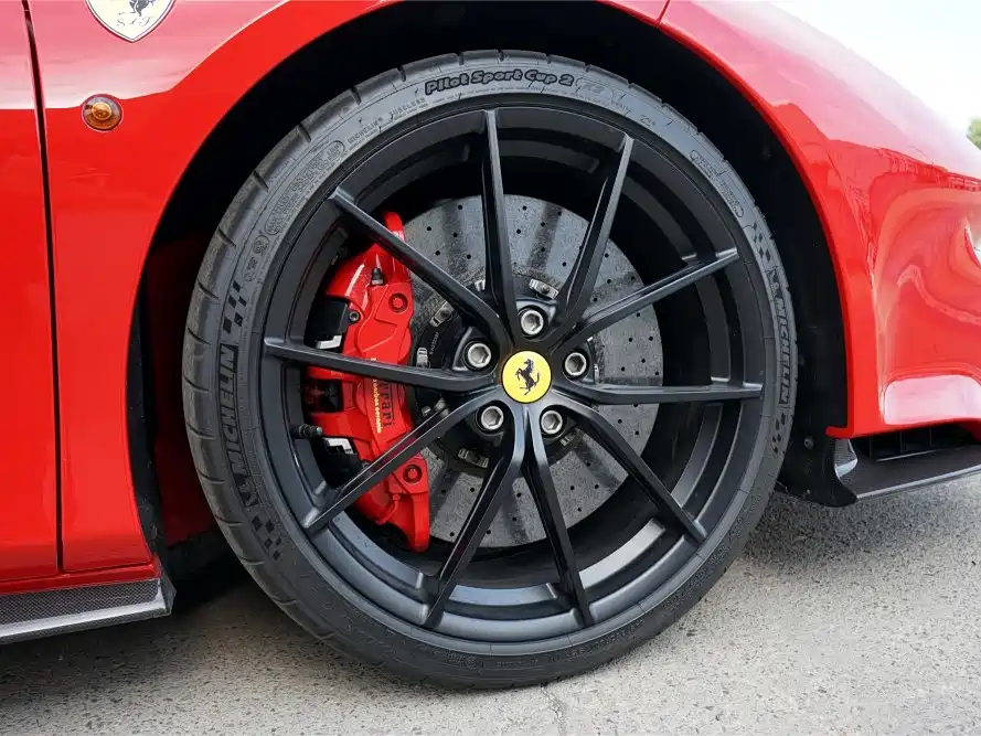 Ferrari 488 — миниатюра 19